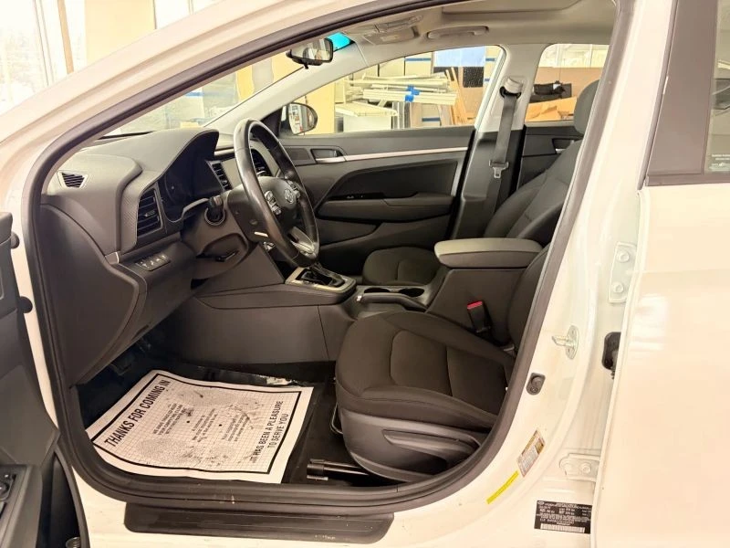 2020 Hyundai Elantra - Image 11 of 12