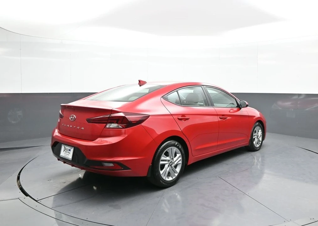 2020 Hyundai Elantra - Image 6 of 12