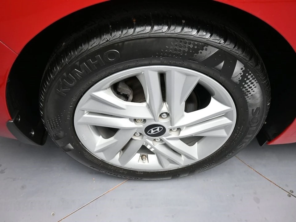 2020 Hyundai Elantra - Image 12 of 12