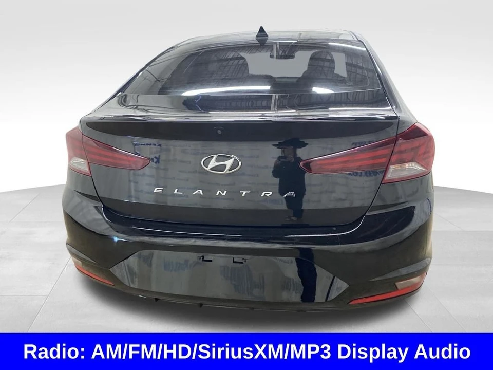 2020 Hyundai Elantra - Image 5 of 12