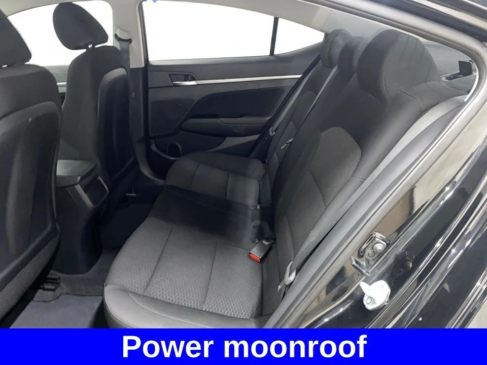 2020 Hyundai Elantra - Image 9 of 12