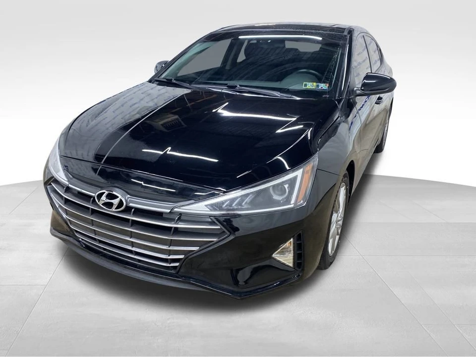 2020 Hyundai Elantra - Image 2 of 12