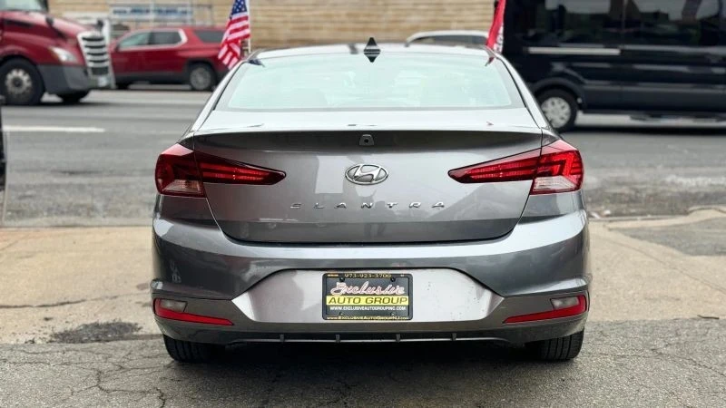 2020 Hyundai Elantra - Image 3 of 12
