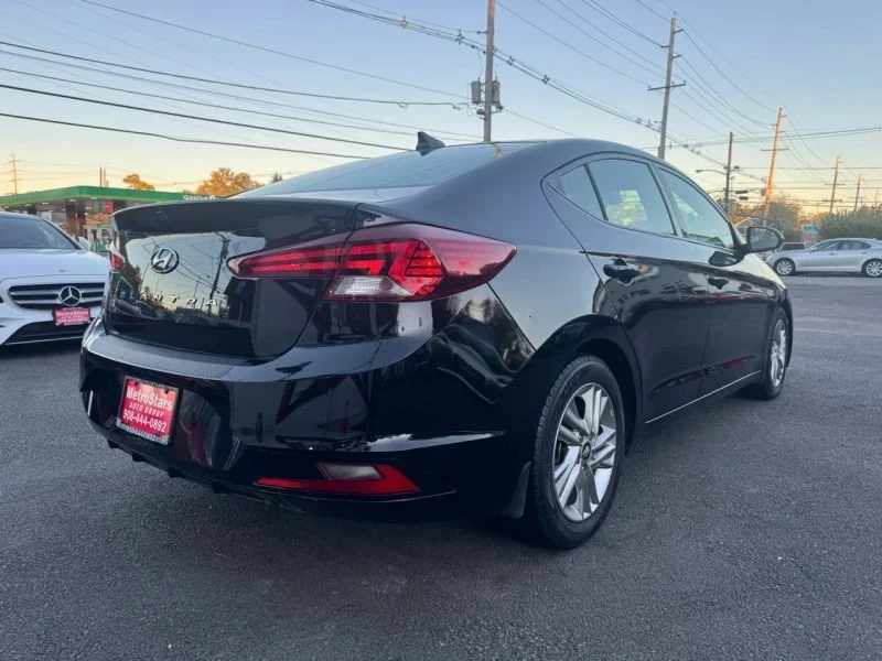 2020 Hyundai Elantra - Image 7 of 12