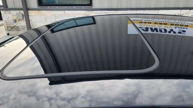 2020 Hyundai Elantra - Image 15 of 21