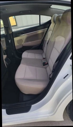 2020 Hyundai Elantra - Image 17 of 21