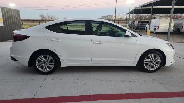 2020 Hyundai Elantra - Image 12 of 21