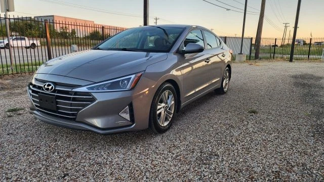 2020 Hyundai Elantra - Image 5 of 21