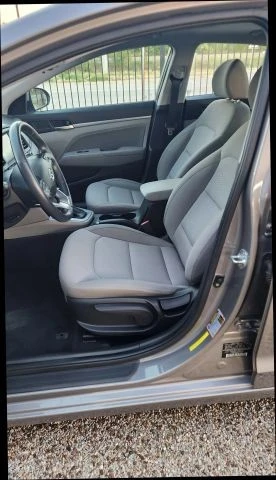 2020 Hyundai Elantra - Image 18 of 21