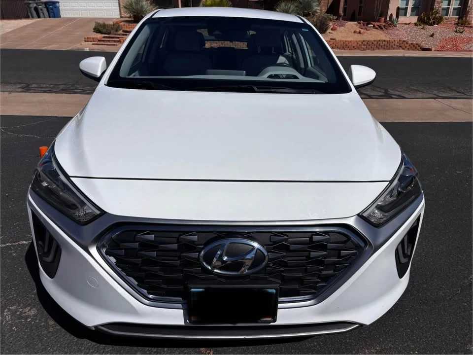 2020 Hyundai Ioniq 5 - Image 3 of 8