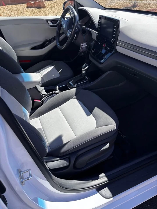 2020 Hyundai Ioniq 5 - Image 5 of 8