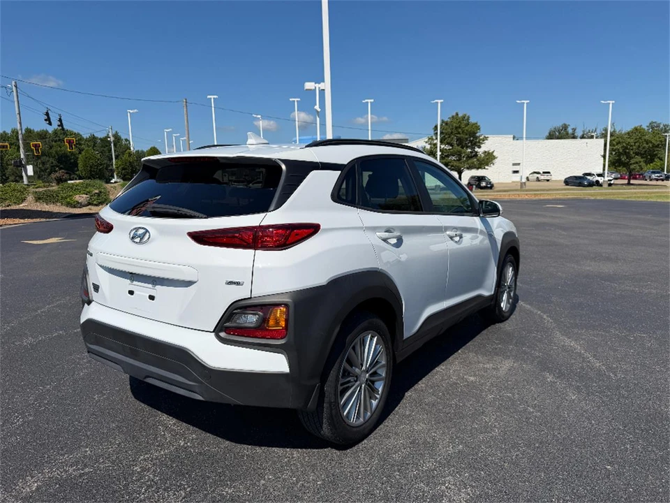 2020 Hyundai Kona - Image 7 of 31