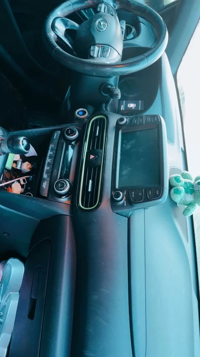 2020 Hyundai Kona - Image 8 of 16