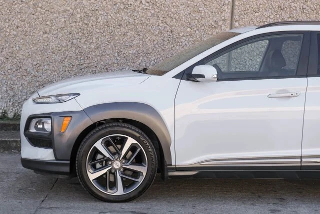 2020 Hyundai Kona - Image 13 of 21