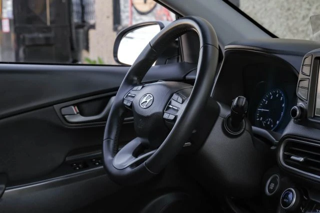 2020 Hyundai Kona - Image 17 of 21