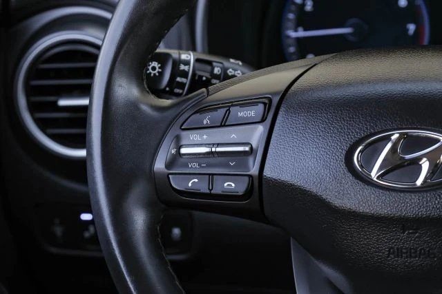 2020 Hyundai Kona - Image 18 of 21
