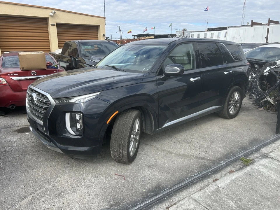 2020 Hyundai Palisade - Image 2 of 17