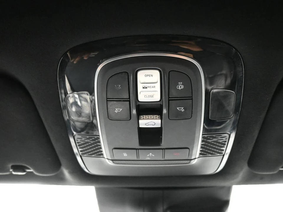 2020 Hyundai Palisade - Image 17 of 21
