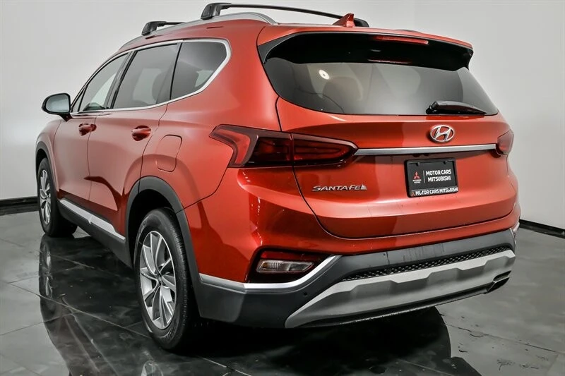 2020 Hyundai Santa Fe - Image 9 of 21