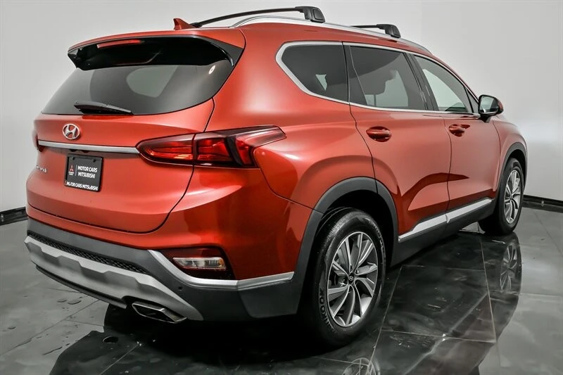 2020 Hyundai Santa Fe - Image 11 of 21