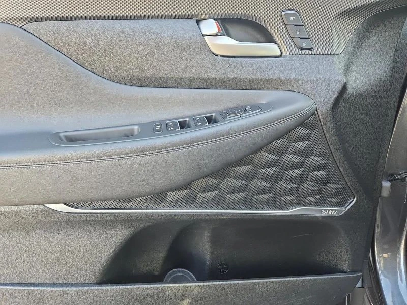 2020 Hyundai Santa Fe - Image 12 of 12