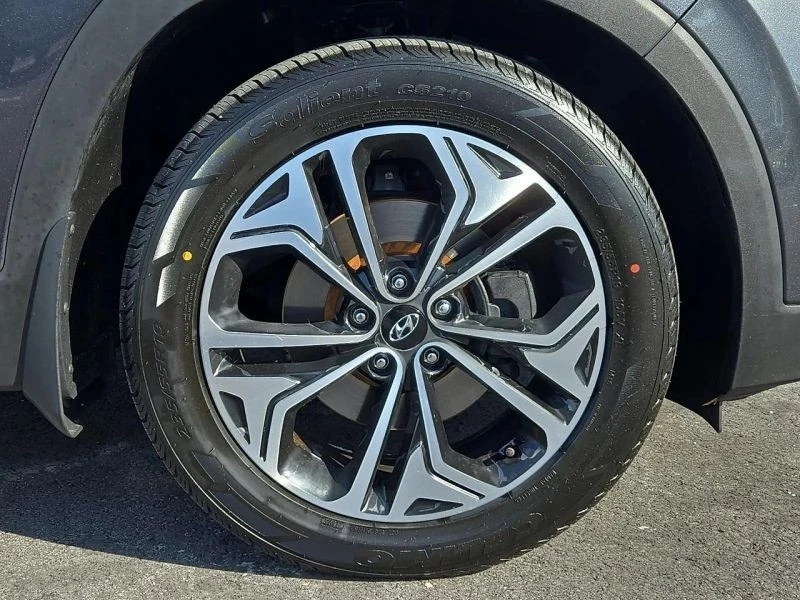 2020 Hyundai Santa Fe - Image 8 of 12