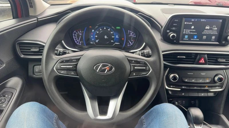 2020 Hyundai Santa Fe - Image 11 of 12