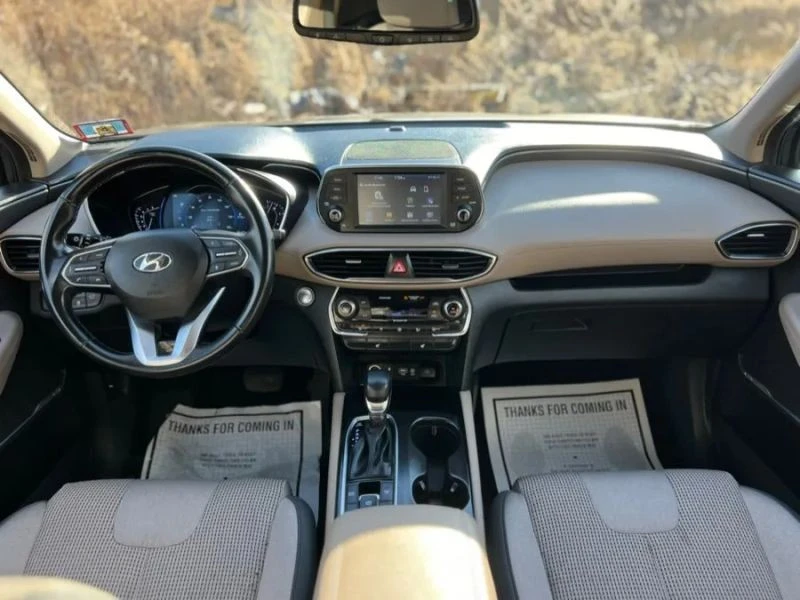 2020 Hyundai Santa Fe - Image 11 of 12