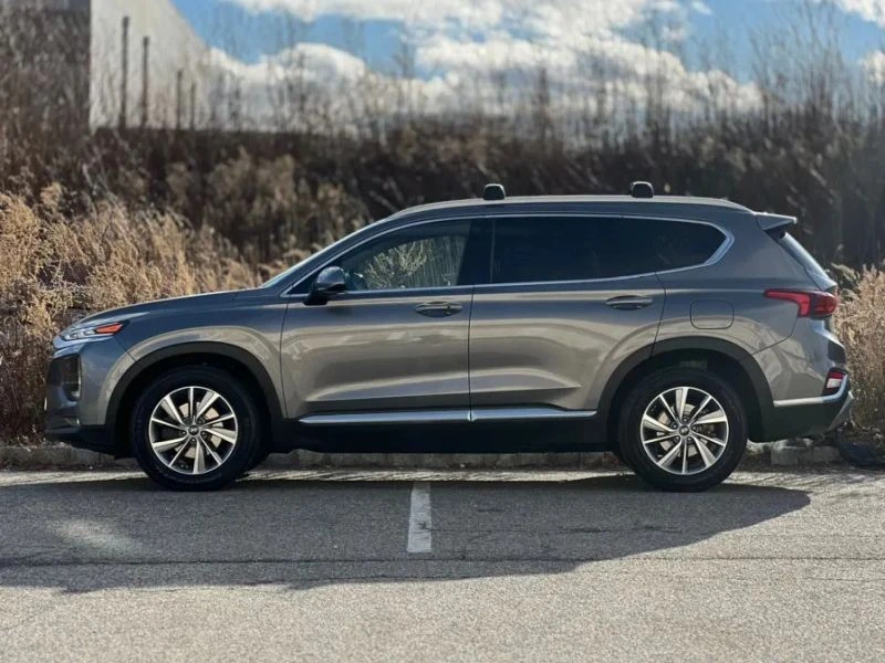 2020 Hyundai Santa Fe - Image 5 of 12