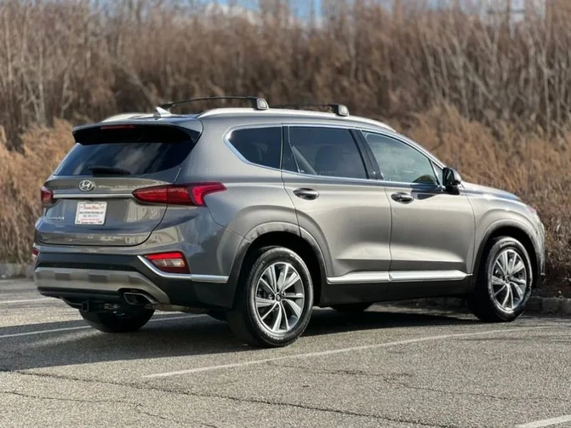 2020 Hyundai Santa Fe - Image 9 of 12