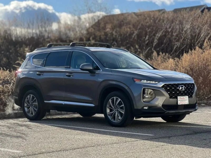 2020 Hyundai Santa Fe - Image 2 of 12