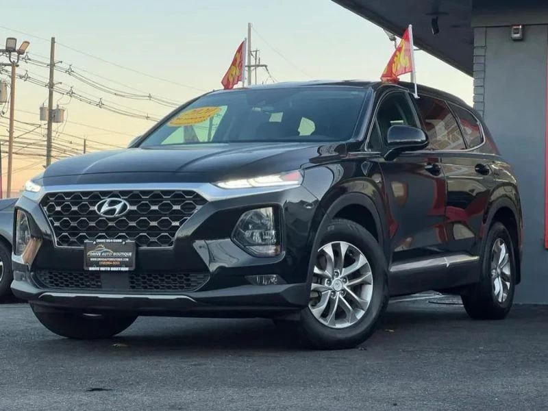 2020 Hyundai Santa Fe - Image 2 of 12