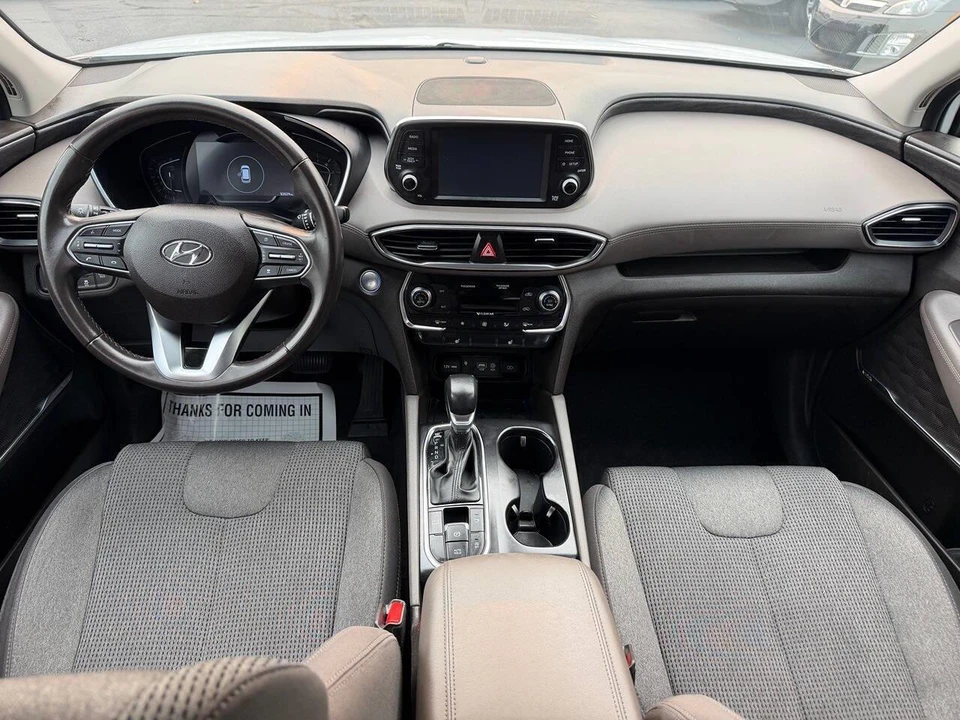 2020 Hyundai Santa Fe - Image 14 of 25