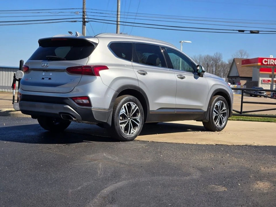 2020 Hyundai Santa Fe - Image 7 of 12