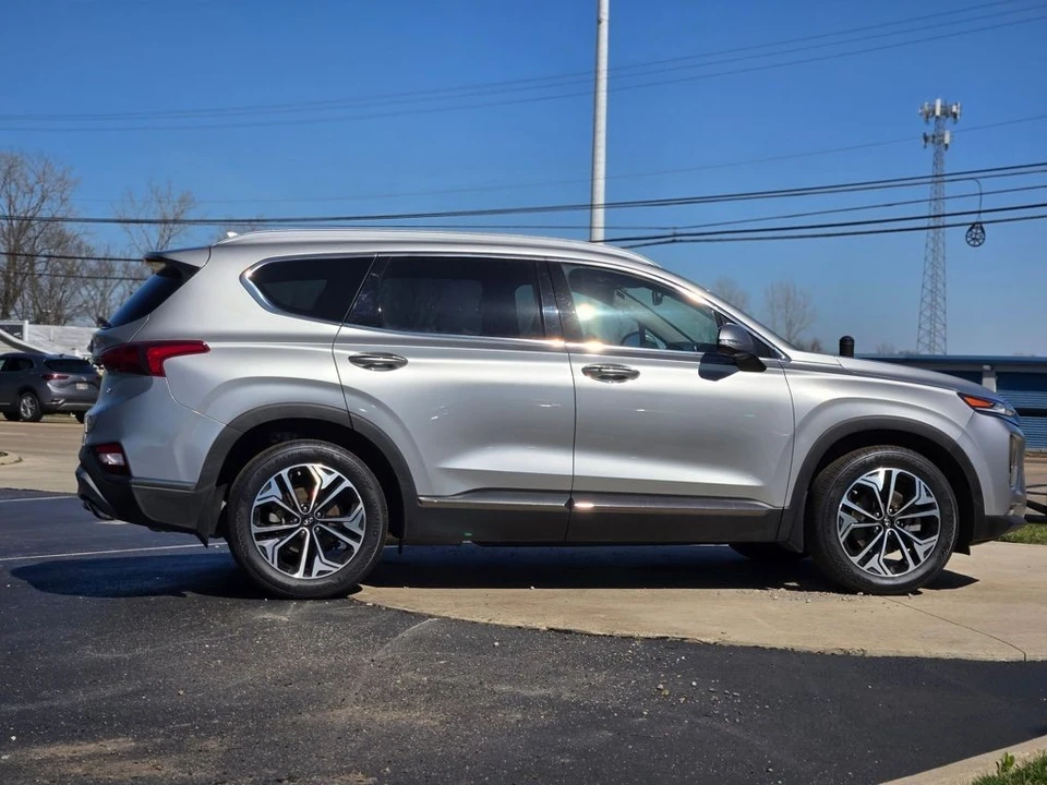 2020 Hyundai Santa Fe - Image 8 of 12