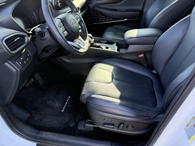 2020 Hyundai Santa Fe - Image 11 of 12