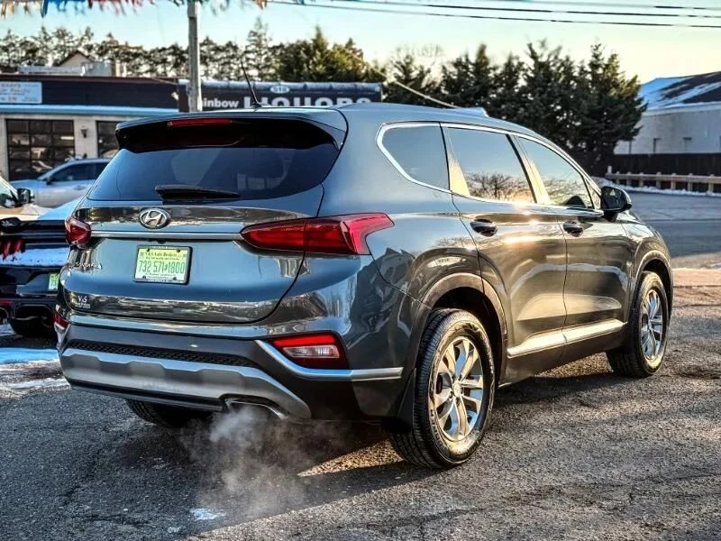2020 Hyundai Santa Fe - Image 5 of 12