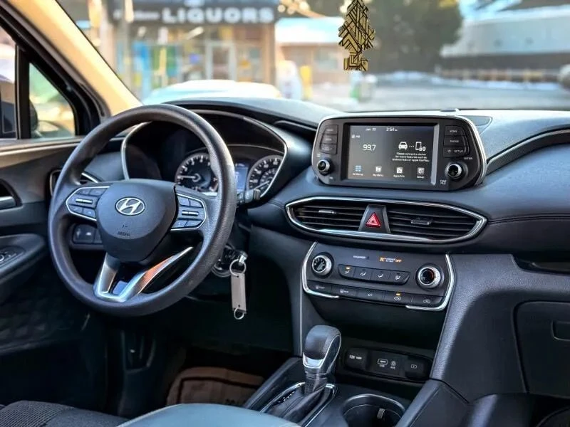 2020 Hyundai Santa Fe - Image 10 of 12