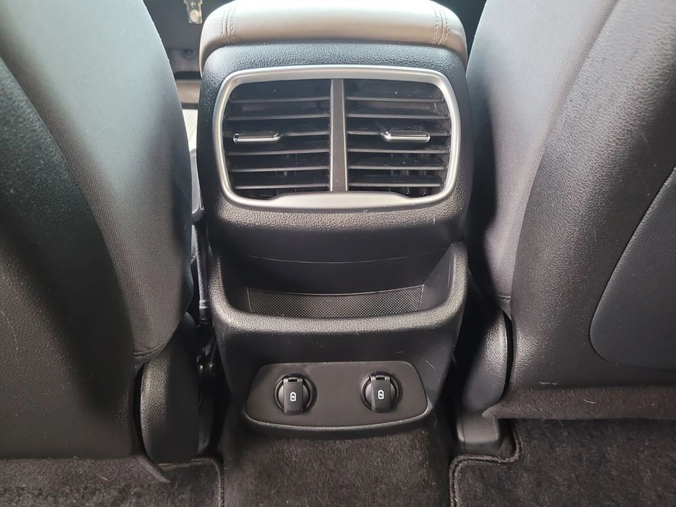 2020 Hyundai Santa Fe - Image 12 of 12