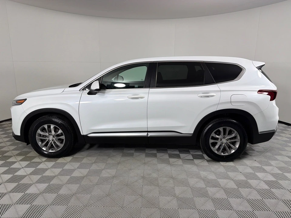 2020 Hyundai Santa Fe - Image 6 of 12