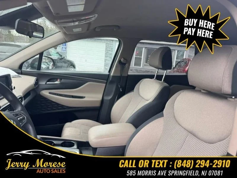 2020 Hyundai Santa Fe - Image 10 of 12