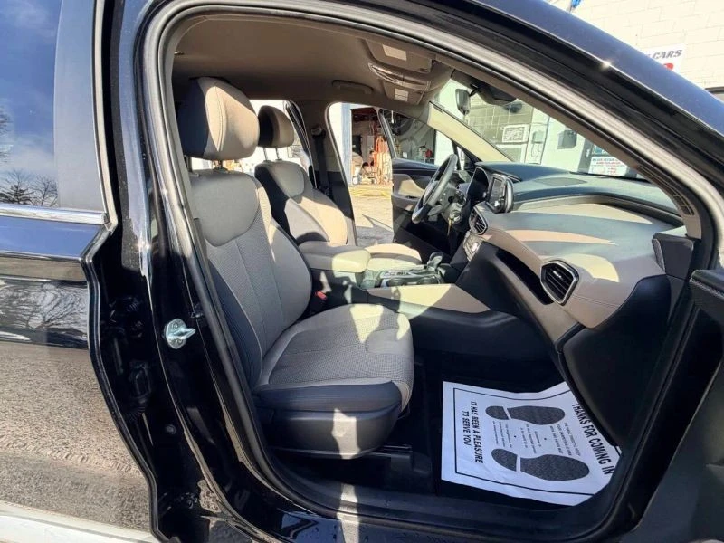 2020 Hyundai Santa Fe - Image 11 of 12