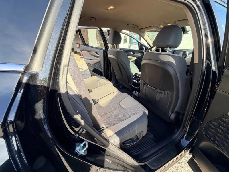 2020 Hyundai Santa Fe - Image 5 of 12