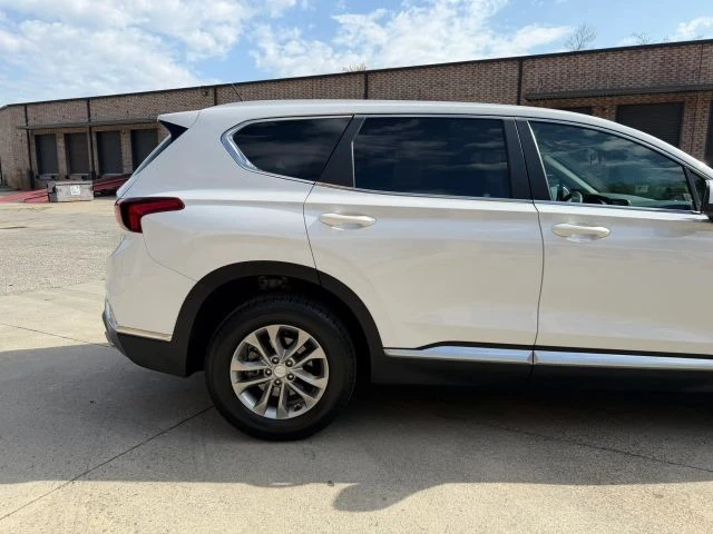2020 Hyundai Santa Fe - Image 9 of 21