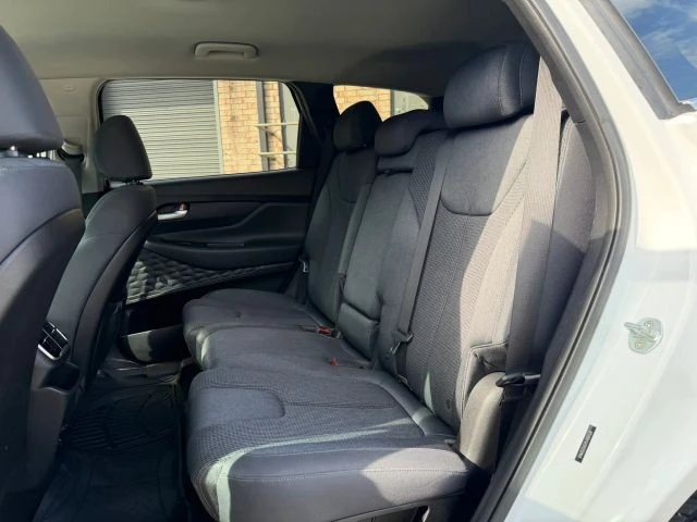2020 Hyundai Santa Fe - Image 20 of 21