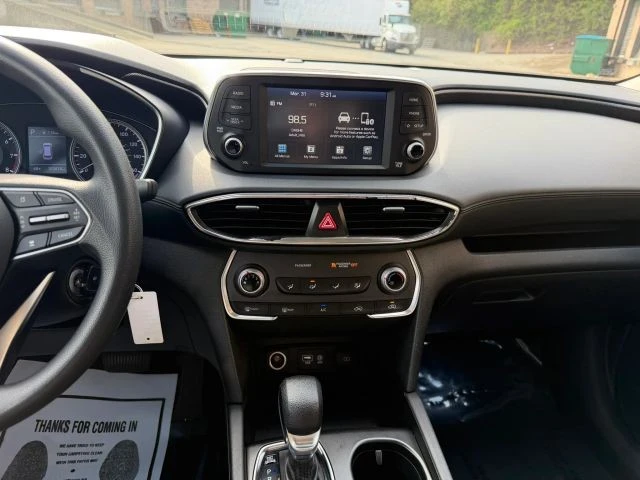 2020 Hyundai Santa Fe - Image 16 of 21