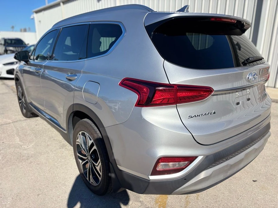 2020 Hyundai Santa Fe - Image 3 of 21