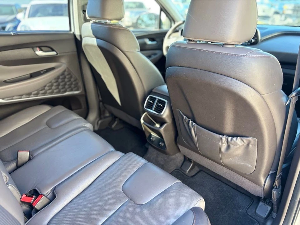 2020 Hyundai Santa Fe - Image 16 of 21