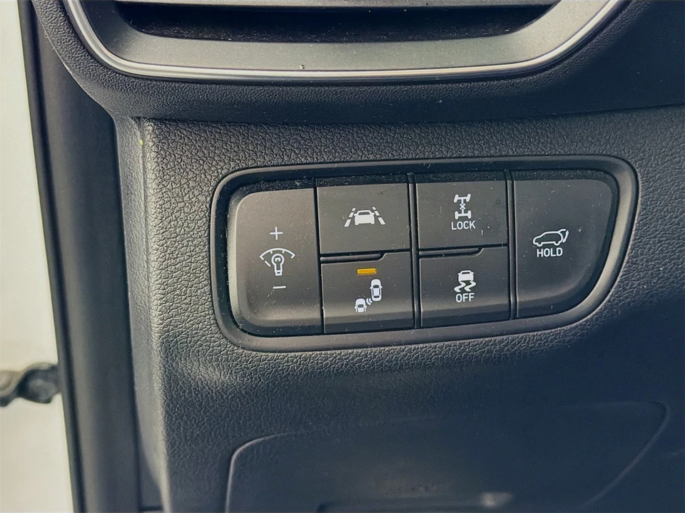 2020 Hyundai Santa Fe - Image 12 of 12