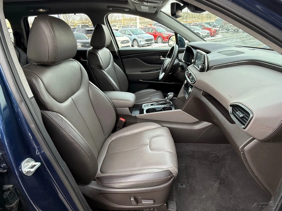 2020 Hyundai Santa Fe - Image 16 of 21